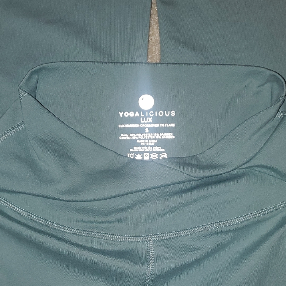 Yogalicious Lux  Green Yoga Pants - Picture 5 of 7
